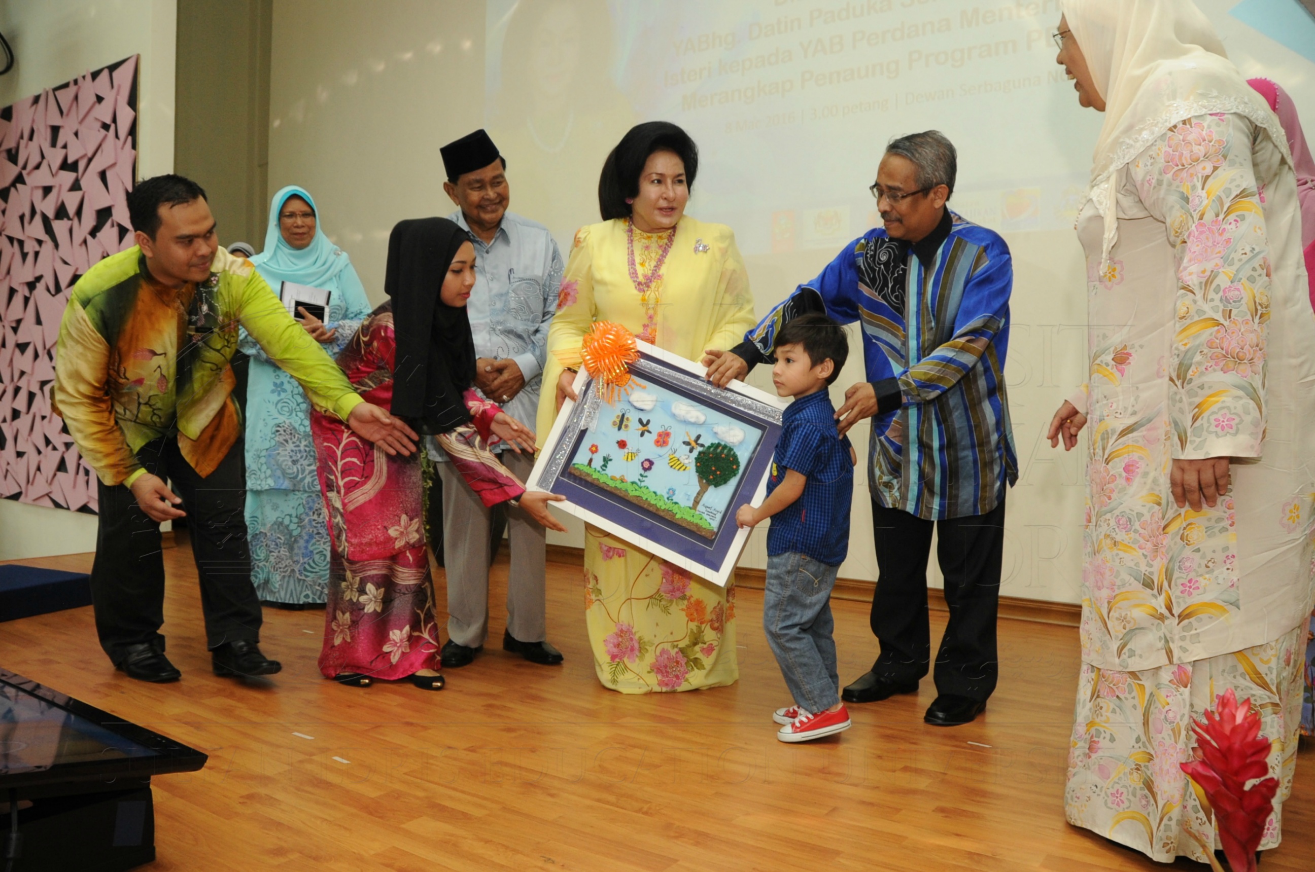 PRO16 32 NCDC HAS 3584